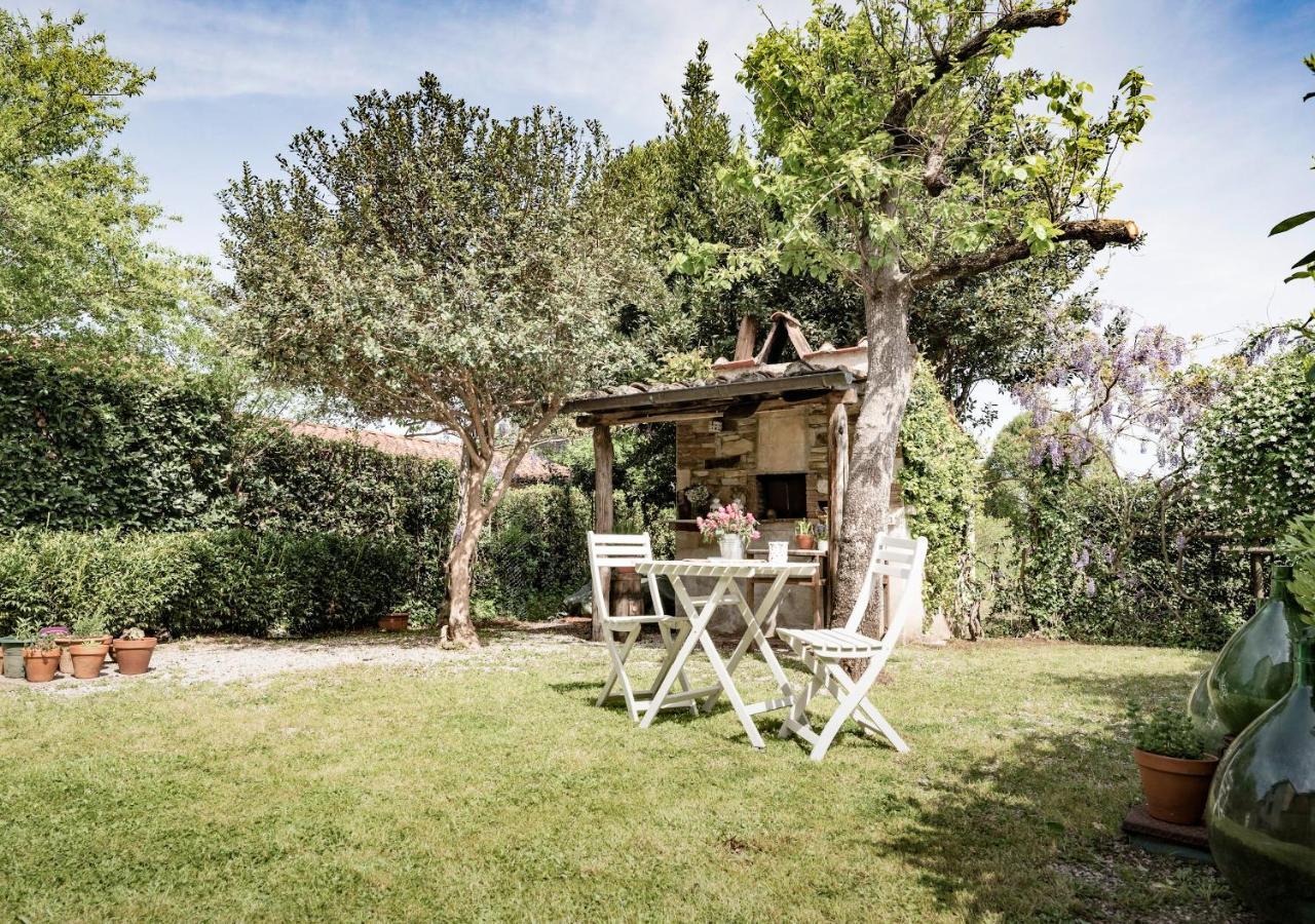 Homestay La Dimora Di Corte A *